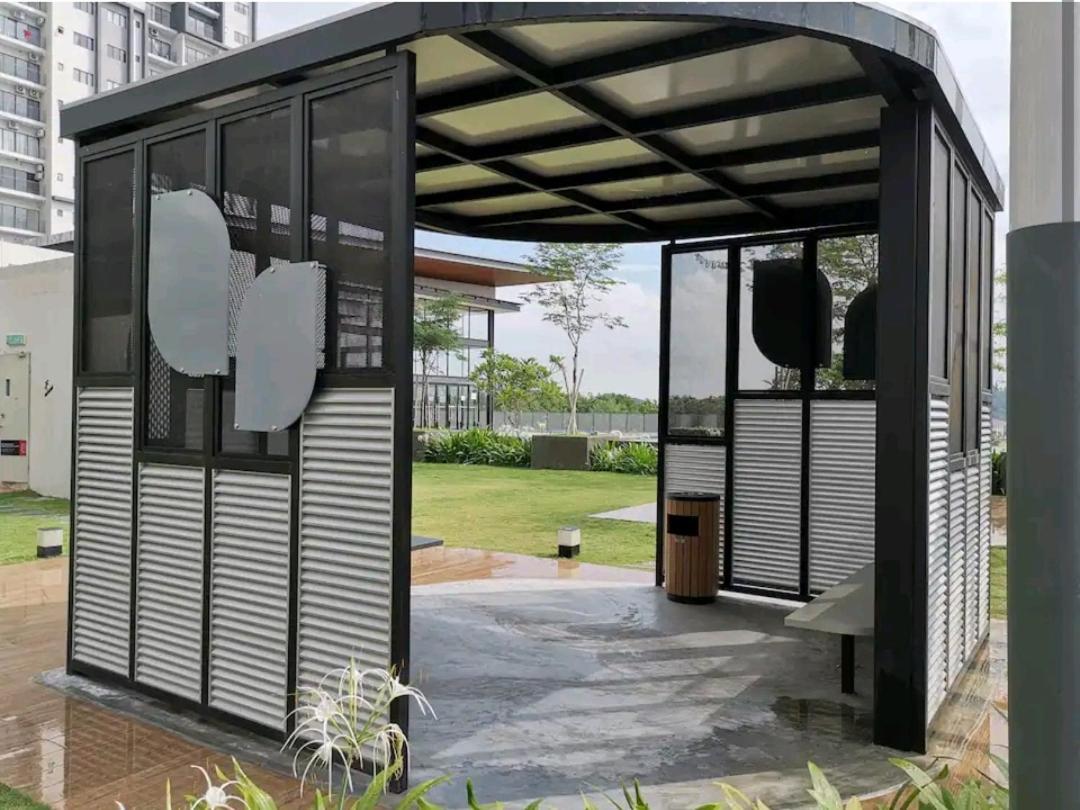 Hani Homestay Wifi Netflix Secure Parking Klia Usim Inti Aeon Mall Nilai Esterno foto
